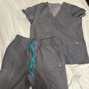 FIGS set grey graphite set